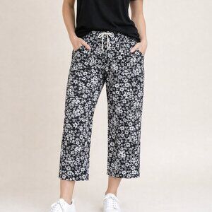 Laura Torelli Floral Ankle Pants Black White Casual Pull On Size Medium